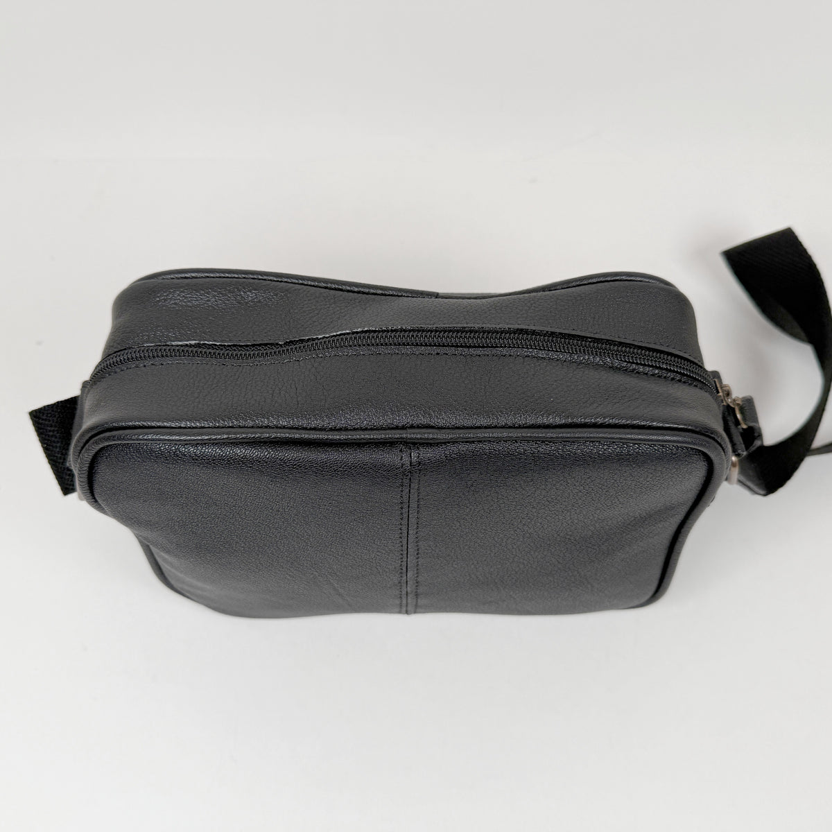 Fly London gary black bag