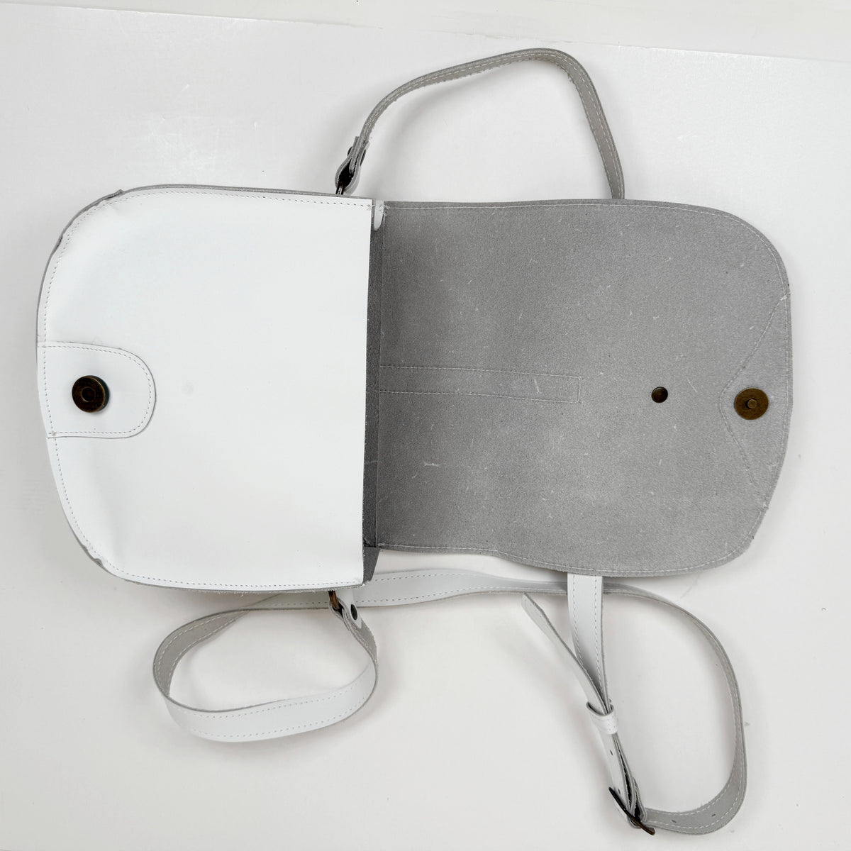 Fly London glou white bag Fly London