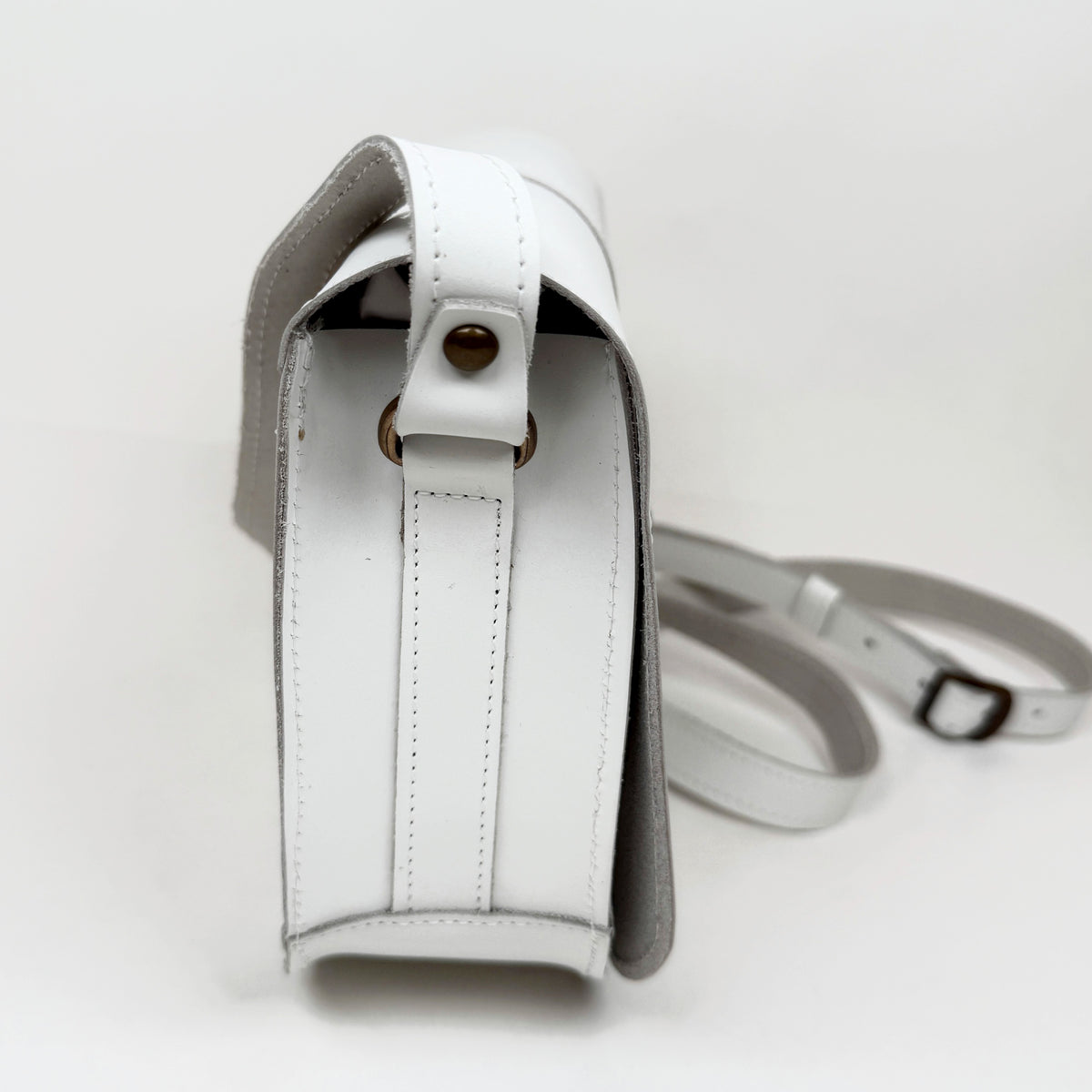 Fly London glou white bag Fly London