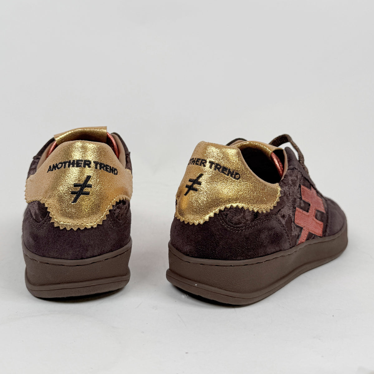 Another Trend Iconic 2 brown Another Trend
