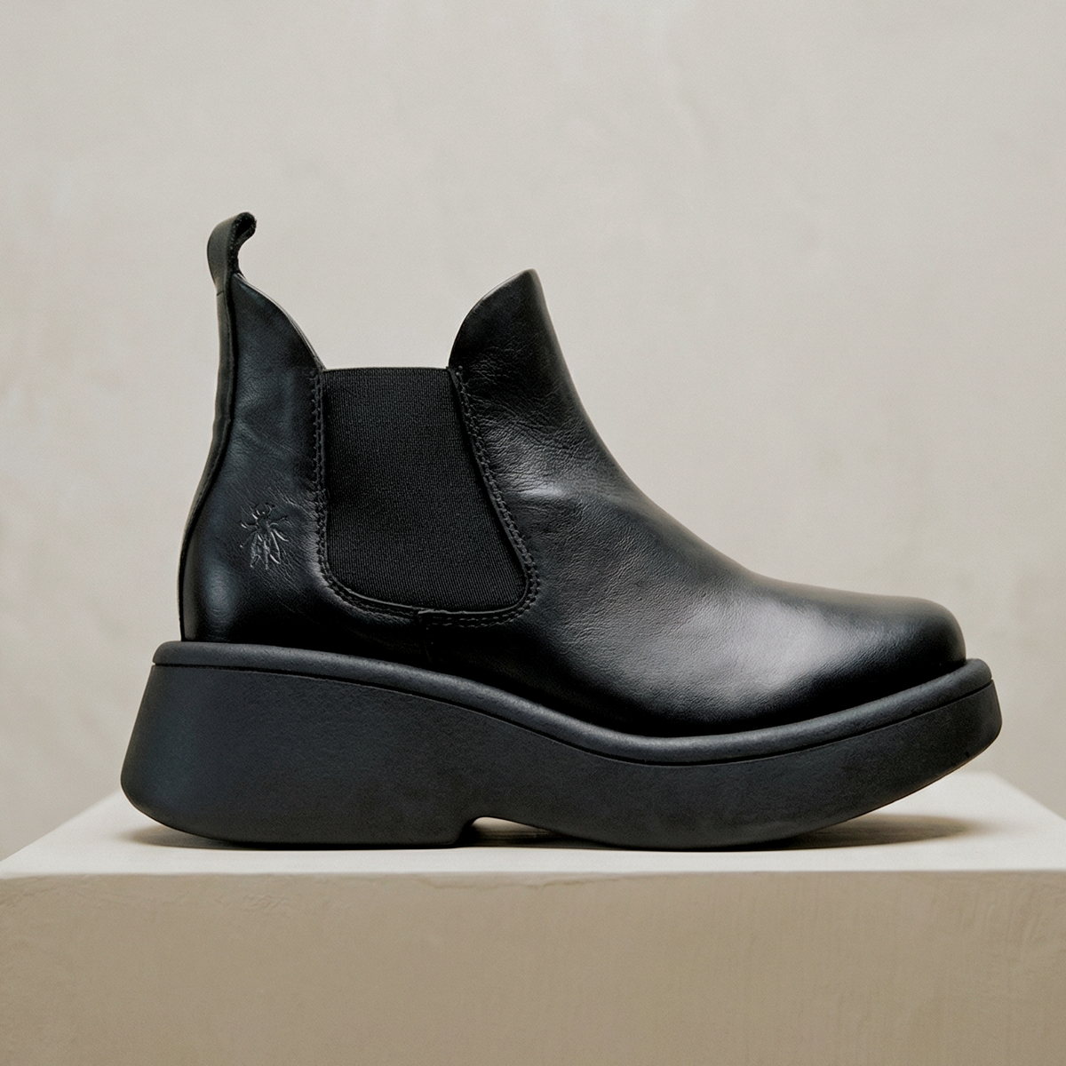 Fly London Mulk black Fly London