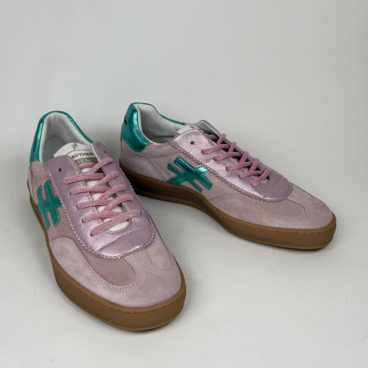 Another Trend rose Another Trend