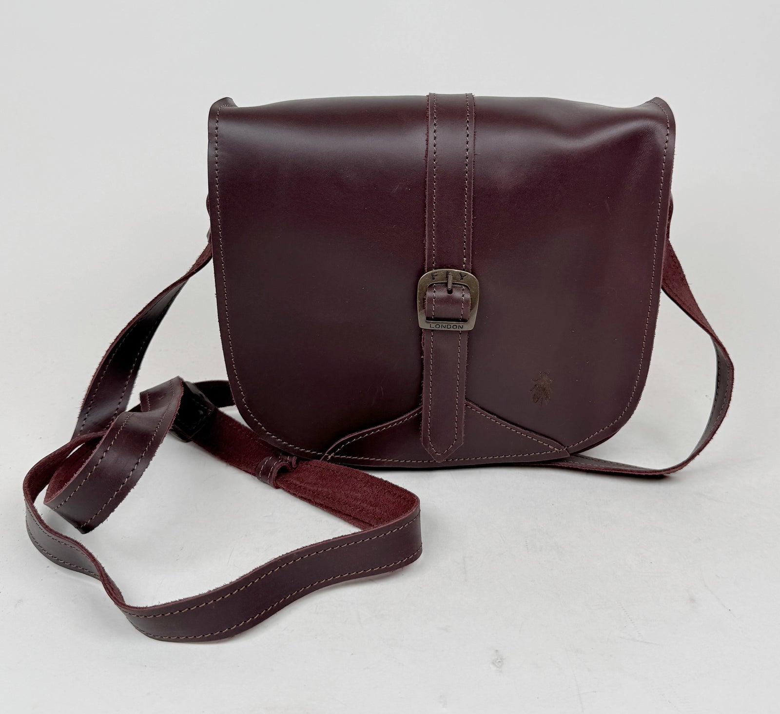 Fly London Glou wine Fly London Bags
